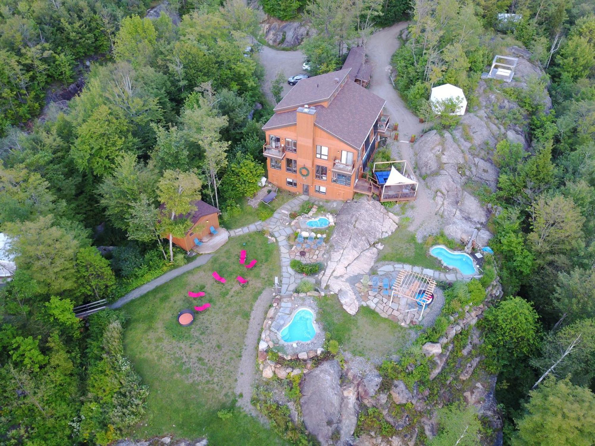 Eco Spa Highland Grenville-Sur-La-Rouge Екстериор снимка